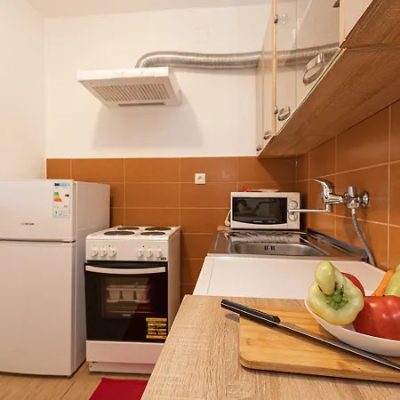 Mit Klima, Wifi, Parkplatz, Waschmaschine Apartman Baška