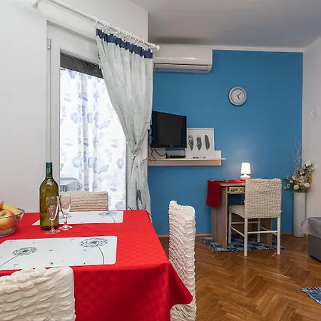 Apartment Mit Klima, Wifi, Parkplatz, Waschmaschine *