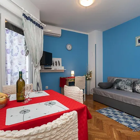 Mit Klima, Wifi, Parkplatz, Waschmaschine Apartman