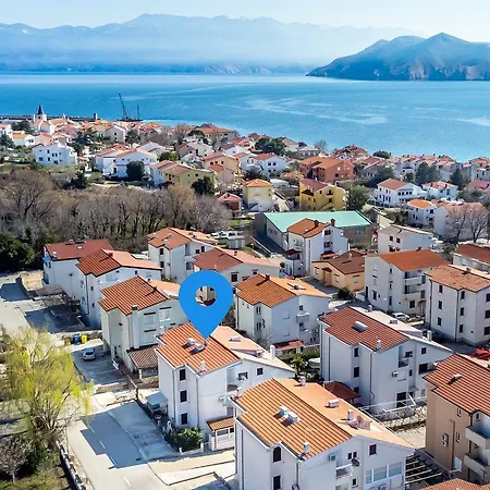 Mit Klima, Wifi, Parkplatz, Waschmaschine Apartman *